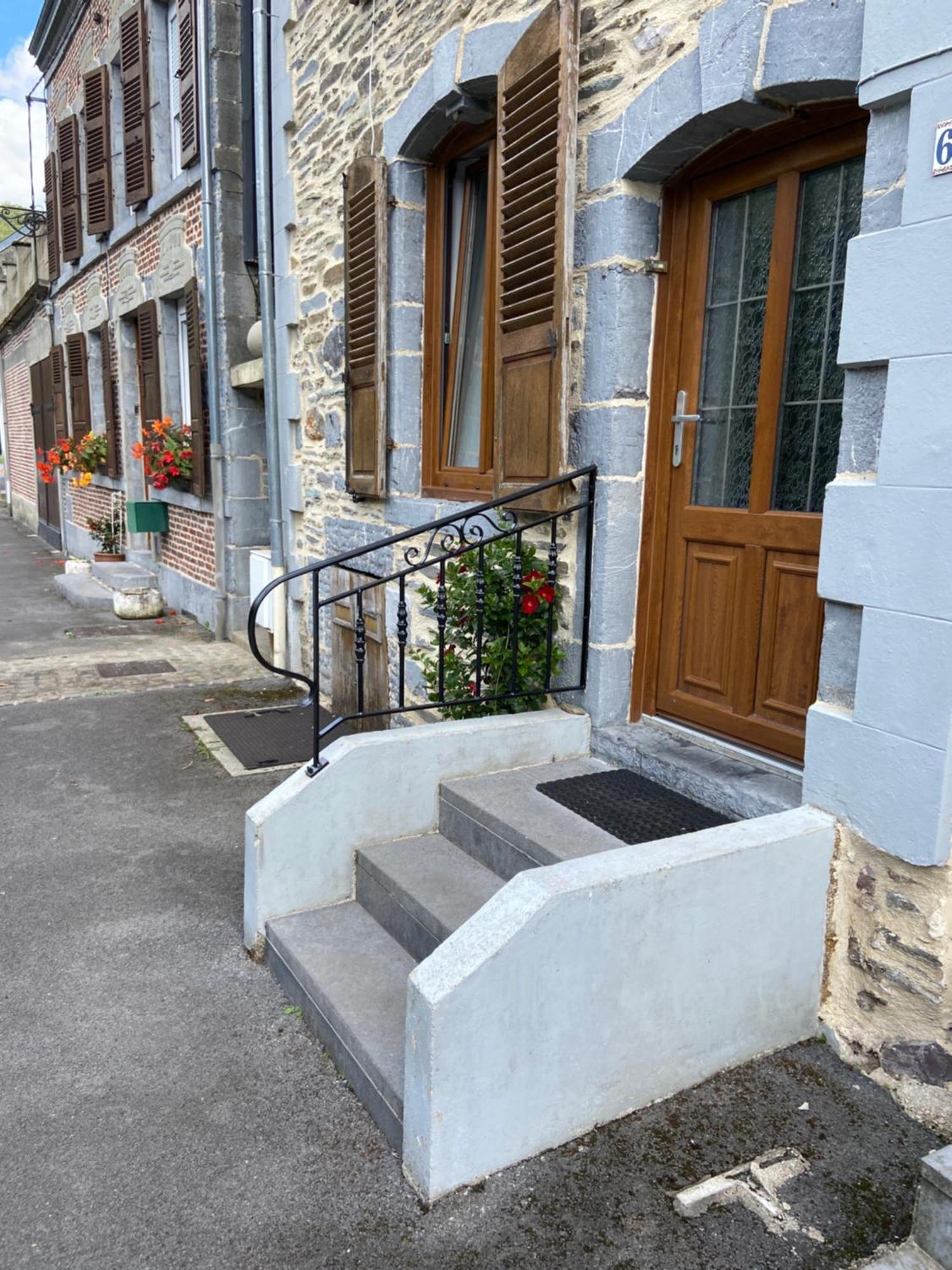 Gite Le Carmel Fumay Exterior foto